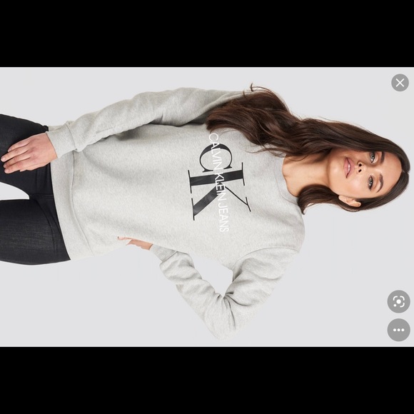 Calvin Klein Jeans Sweaters - Calvin Klein vintage sweatshirt